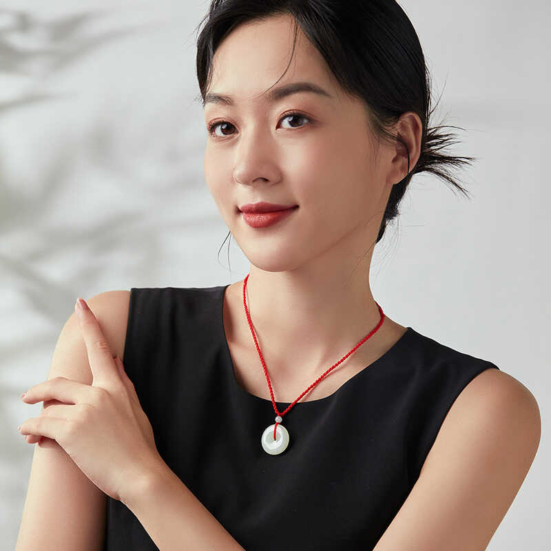 和田玉平安扣玉吊墜項鏈掛墜女款情侶禮物 ZLF/周六福