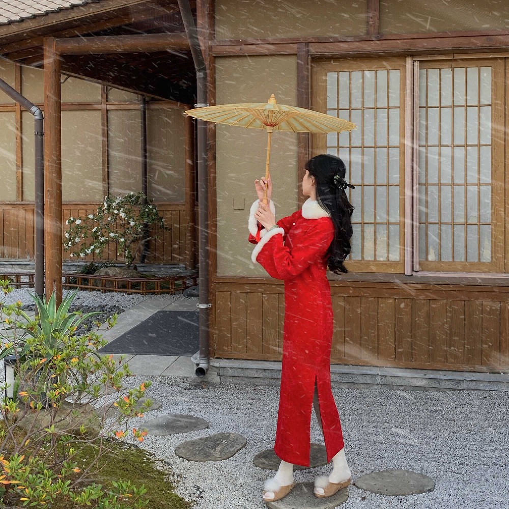 雪姬原創古法傳統全開襟冬季加厚紅色新年旗袍 表象抒情詩