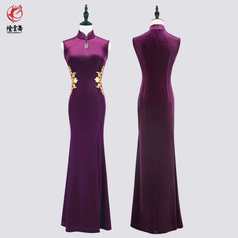 煙云舞 絲絨旗袍中國(guó)風(fēng)復(fù)古優(yōu)雅魚尾宴會(huì)模特走秀禮服