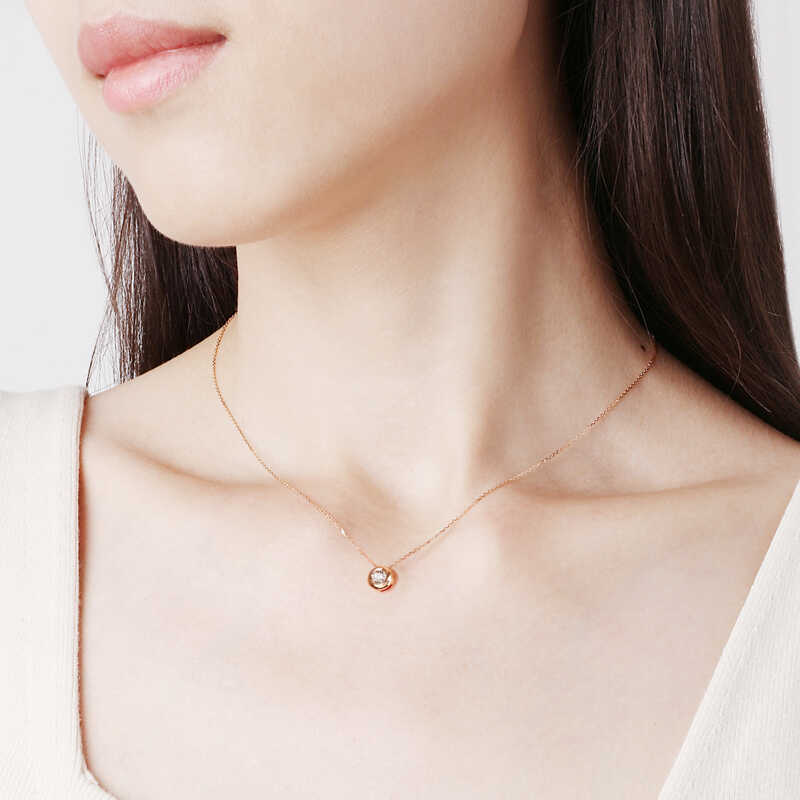 I Do Round系列18K金鉆石項鏈墜女鎖骨鏈飾品珠寶